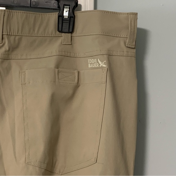 Eddie Bauer Tan Rainer Tech Pant - Picture 4 of 8